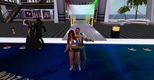 Web 535b6e82128cc9550a000001