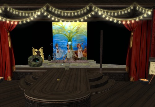 Web 4f984bacec7053016f000001