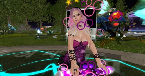 Web 53e2b533a73e21354c000001