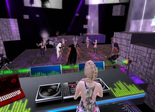 Web 574ab4a3b713f72596000001