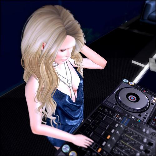 Web 5beea432d9859c3a01000001