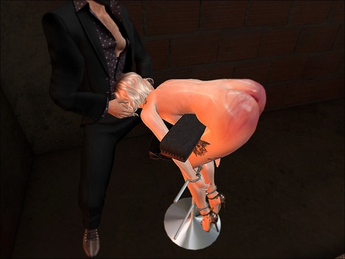 Web 58cfccdee85cda5abb000001