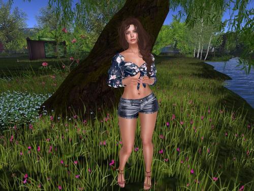 Web 5ed2e7be289dd22fe5a116f6