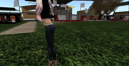 Web 526b308ce36e6b36f4000001