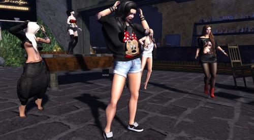 Web 501b3d533d918335c5000001