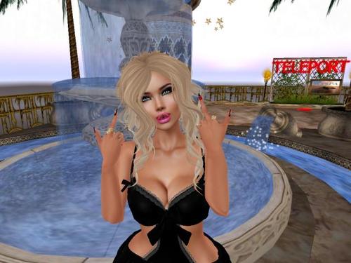 Web 5c9a60e7d9859c420d000001