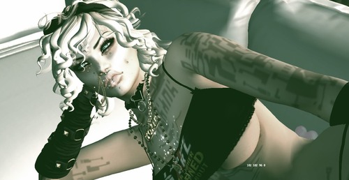 Web 57dd6742f8a1ec1daf000001