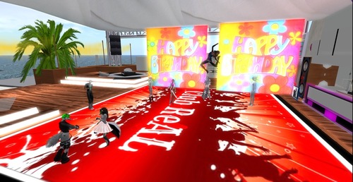 Web 50e32d2ac7ea3c2bc7000001