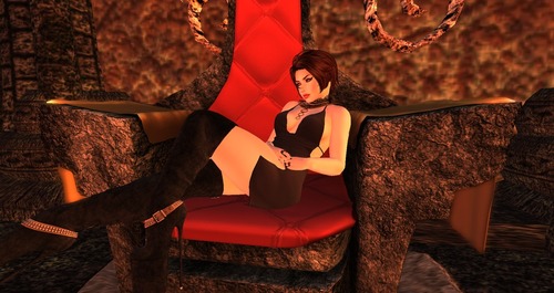 Web 5785ad3bb713f75c06000001