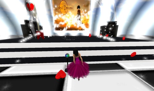 Web 511e3e9c5b1f247dfe000001