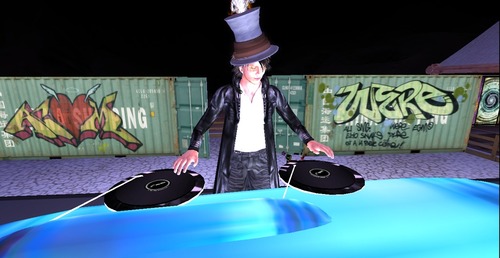 Web 526ca2f7064fca7d11000001