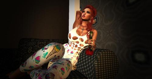 Web 5cd644c7d774f82348000001