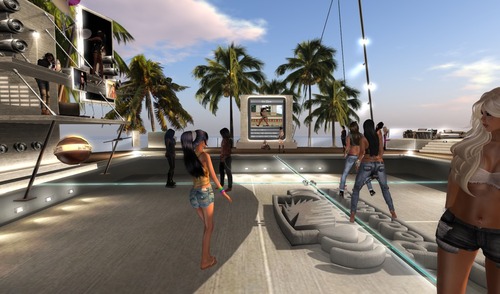 Web 53f35f2ba73e21727f000001