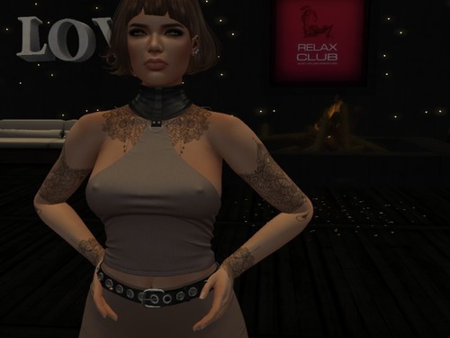 Web 588157c4b015407451000001