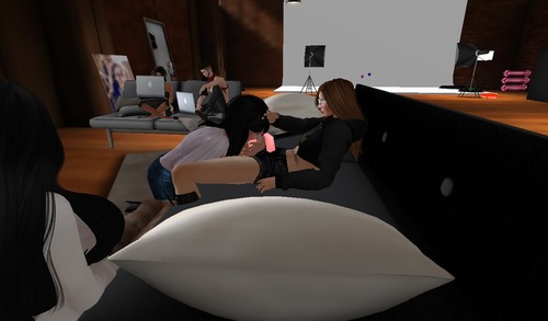 Web 52f5c66f8da57258f5000001