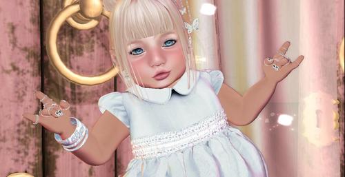 Web 5c314ac573ed174e40000001