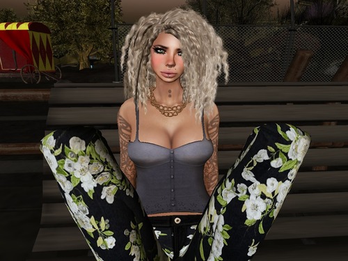 Web 5224fc7faf88111eeb000001