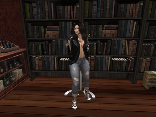 Web 57bb711cf8a1ec1639000001