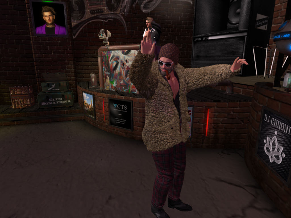 Original 656a00cffa7b27658dd4871b