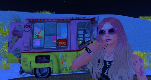 Web 58452bcbb015403f92000001