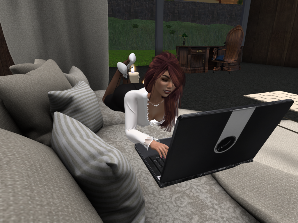 Original 62a9b497ede6cd1adfba04e9