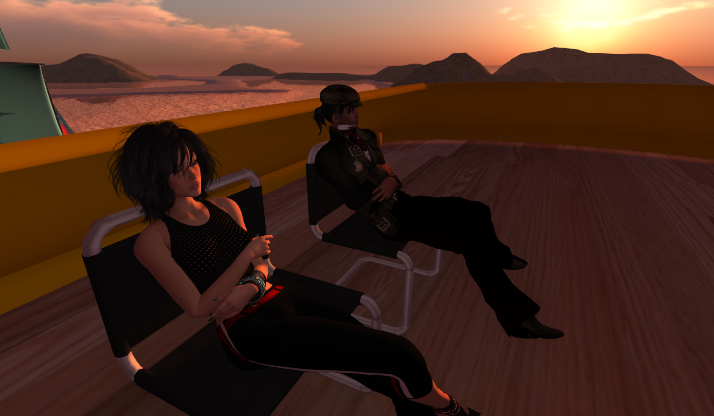 Original 51a7f0d9b3da76443f000001