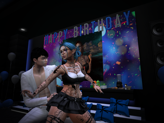 Original 6518edba9e52b11ab9e2bfa1