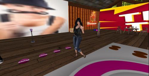 Web 5b9eff9dd9859c23f7000001