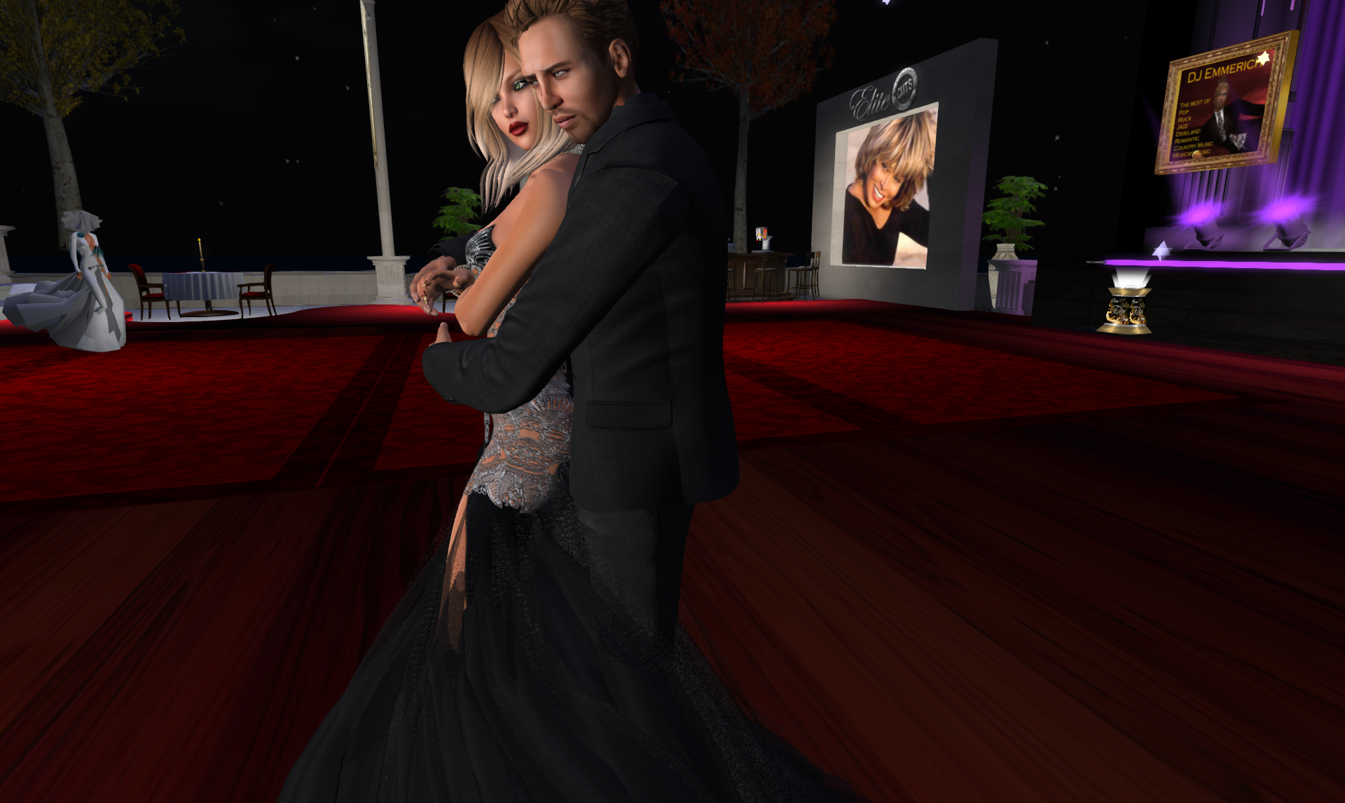 Original 5708d1e7b713f77aab000001