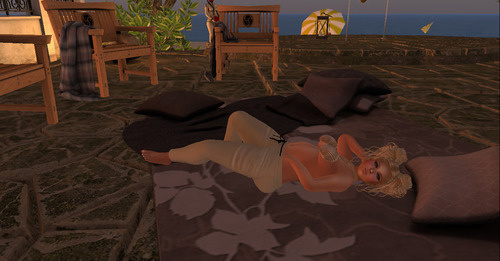 Web 6427cd667f64dd55bfff9f6e