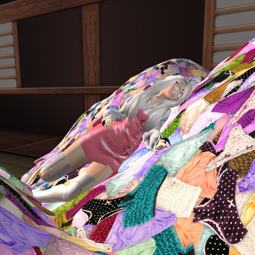 Web 58697a4bb01540124f000001