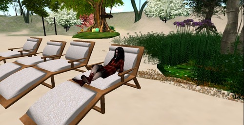 Web 544bff9b8da572470c000001