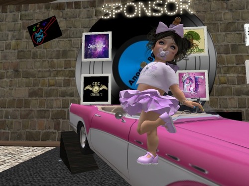 Web 583c41f4b01540457c000001