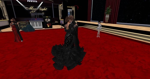 Web 557bb6d5128cc9556f000001