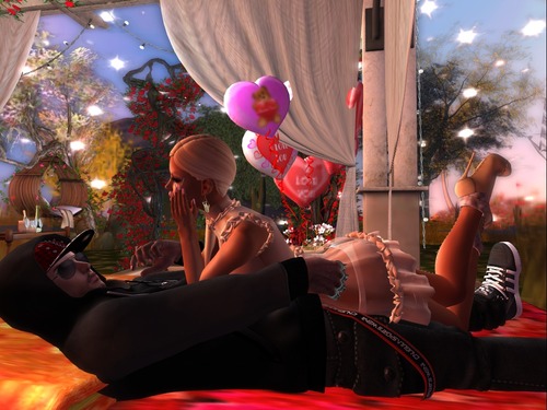 Web 56d9dbd3e85cda38c3000001