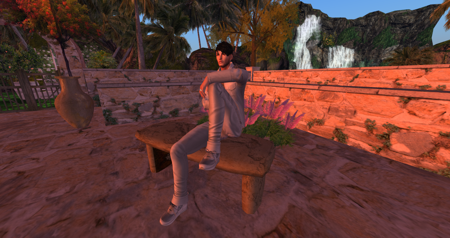 Original 5817bdbcf8a1ec0b43000001