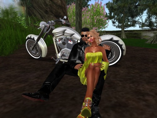 Web 577176b2b015407bb7000001