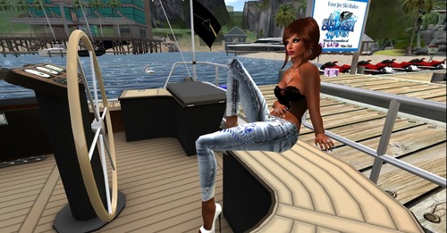 Web 53da6d138da572650d000001