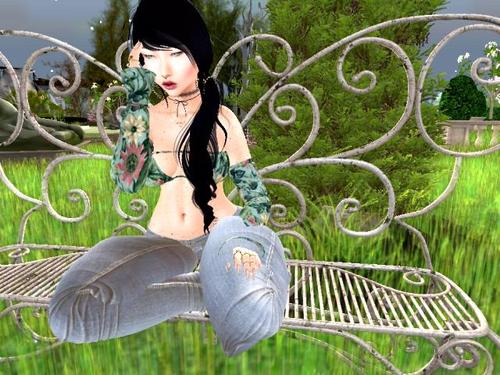 Web 5ce05ecdd774f85d99000001