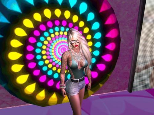 Web 5ddd1560289dd2302e8f594c