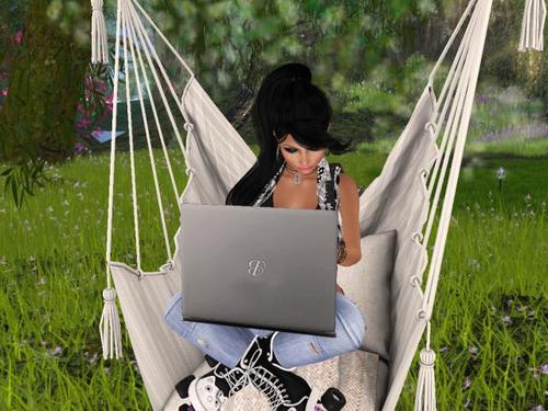 Web 59a5f0e4d9859c0445000001