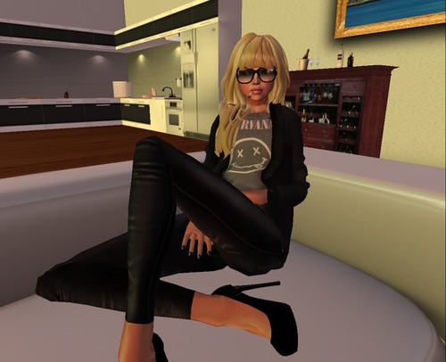 Web 524dd4fb0516d34b12000001