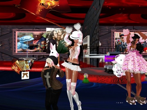 Web 518bb987ccff3d688a000001