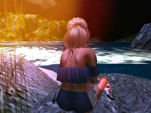 Web 595771bb289dd2705f000001