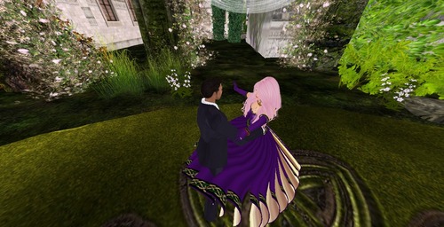 Web 563f95073f942f5af6000001