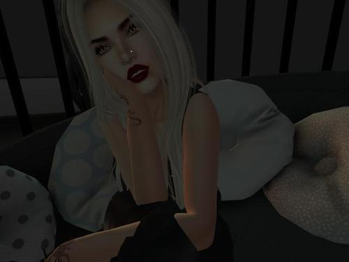 Web 5dff8c38289dd226f2977e46