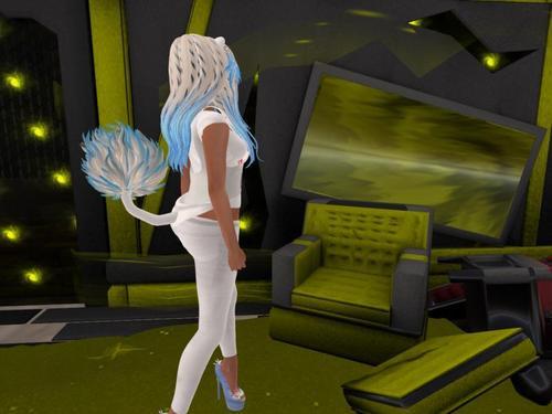 Web 5e27e0f573ed175e11ae48b3