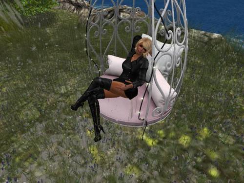 Web 59c9cf93d774f80519000001