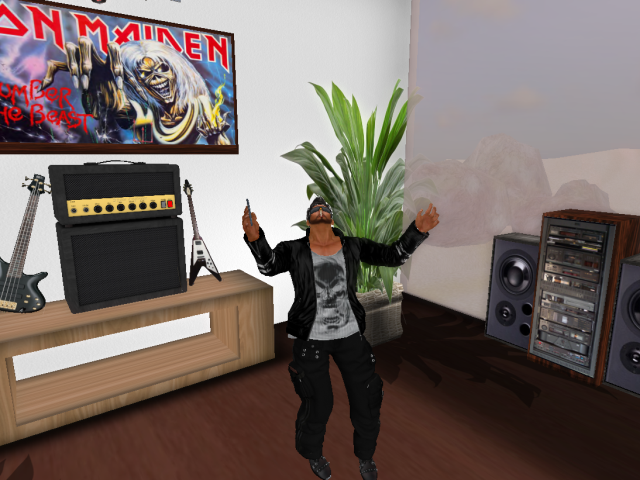 Original 5728bc10f8a1ec757b000001