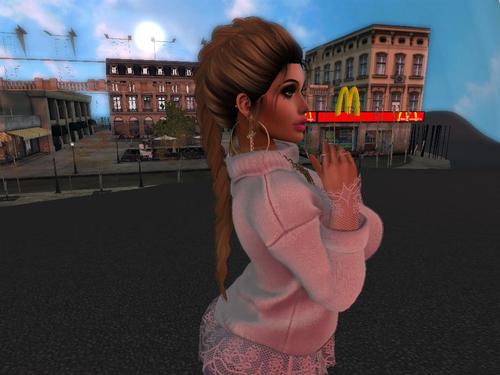 Web 5a82b0cad9859c1cbe000001